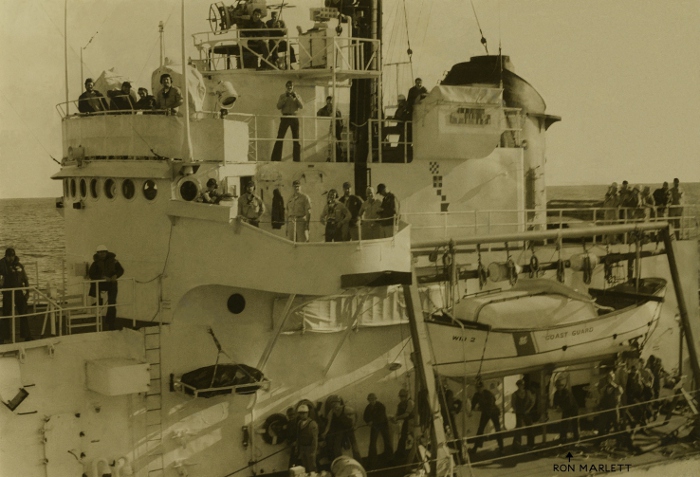 USCGC Winnebago highlining with another ship.